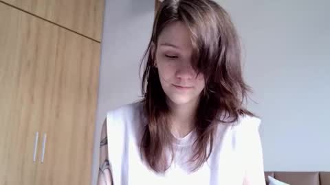 Ray-Ray online show from February 4, 2026, 2:50 am