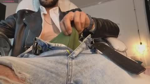 Snapshot of rayan_ortiz chatting on November 26, 2025, 4:13 am rayan_ortiz online show from November 26, 2025, 4:13 am