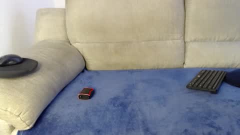 Ray  online show from February 7, 2026, 6:11 pm