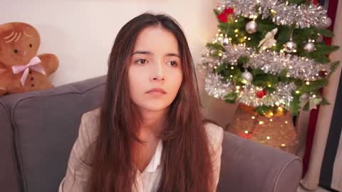 Raychell Black  online show from January 1, 2025, 7:10 pm