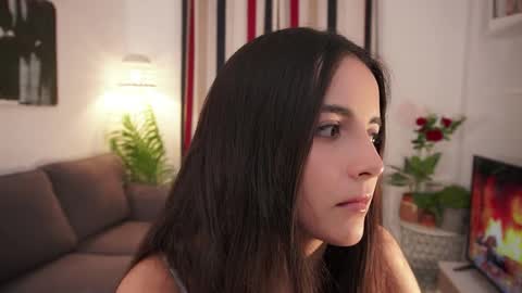 Raychell Black  online show from April 18, 2026, 7:07 pm