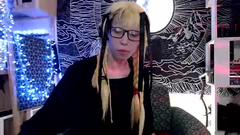  Yrriel Strife Candy-Demon Caveboy mr. Cringe   online show from February 23, 2025, 7:11 am