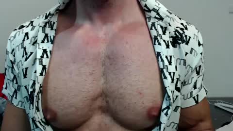 razorramon13 online show from January 29, 2025, 2:51 am