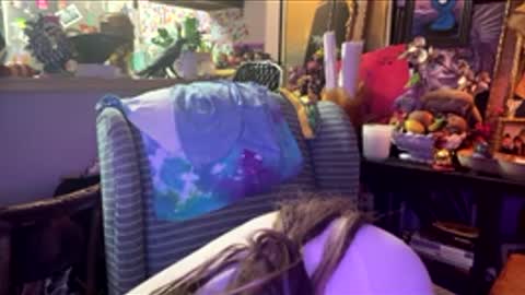 rcherrycola00 online show from April 11, 2026, 9:57 am