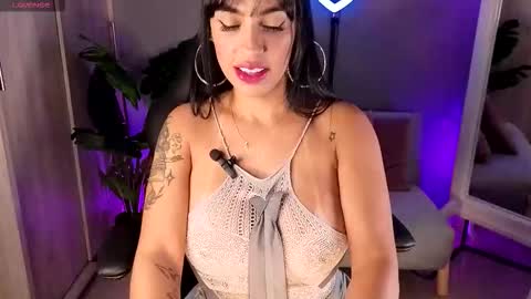 Alina Cruz online show from February 14, 2026, 3:03 am