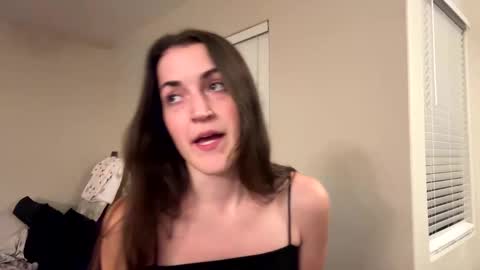 Snapshot of realbeccablair chatting on May 10, 2026, 4:28 am realbeccablair online show from May 10, 2026, 4:28 am