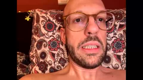 HugeSecret online show from January 12, 2026, 2:22 pm