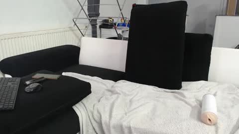 Ask me online show from January 30, 2025, 7:50 am