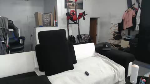 Ask me online show from February 1, 2025, 1:12 am