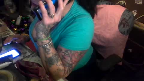 reallyredrum69th online show from April 14, 2026, 6:52 am