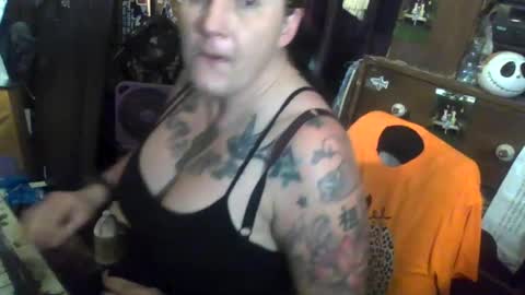 Snapshot of reallyredrum69th chatting on July 19, 2026, 5:16 pm reallyredrum69th online show from July 19, 2026, 5:16 pm
