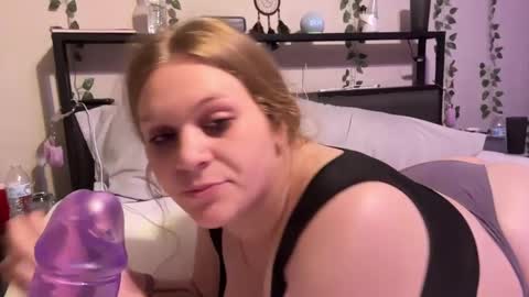 Preston  Stella online show from January 14, 2025, 11:27 pm