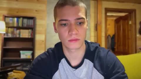 AliceEve online show from February 23, 2026, 2:42 am