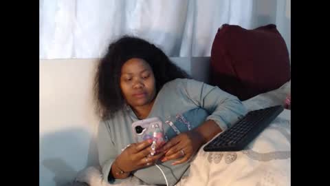 REAL1SWEETHEART online show from October 18, 2025, 6:48 am