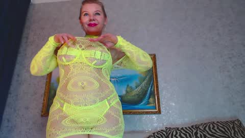 Im a little sick. Ill be back soon. online show from January 31, 2025, 9:16 pm