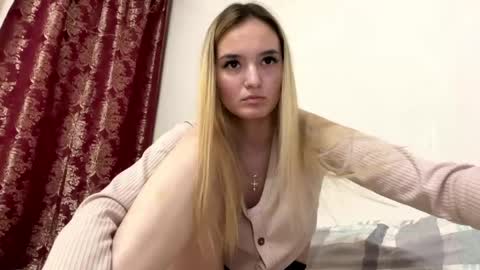 Snapshot of reathakiss chatting on April 30, 2026, 5:08 pm Risa online show from April 30, 2026, 5:08 pm