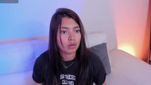 Rebeca online show from November 18, 2025, 2:54 pm