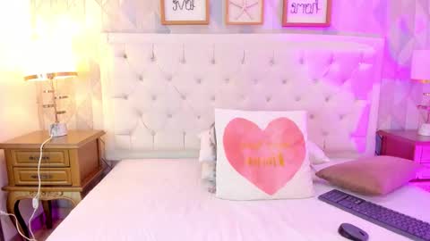 Rebeca Whatsson online show from January 14, 2026, 11:27 am