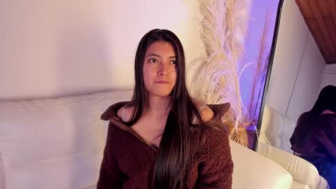 Rebeca Williams online show from January 22, 2025, 11:32 pm