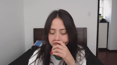 Rebecca independent model online show from January 26, 2025, 10:13 pm