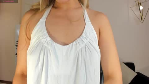 Rebe online show from April 15, 2026, 8:20 pm