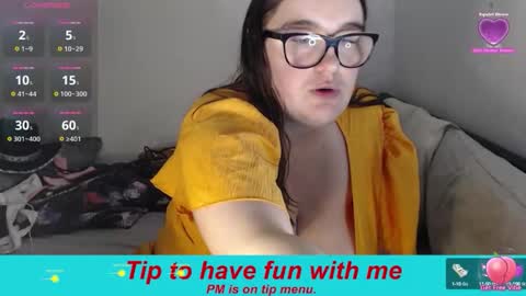 rebeccasummercam online show from September 11, 2025, 3:28 am