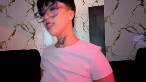 REBEKA online show from January 7, 2026, 1:57 pm