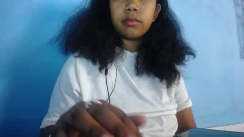 rebelle777 online show from February 4, 2025, 7:51 am