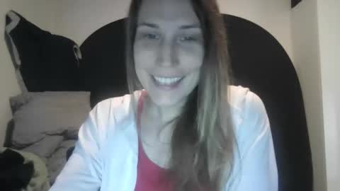 Keely KeKe Kiwi online show from November 13, 2025, 10:03 am