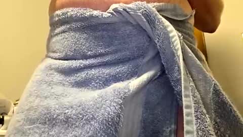 red24devils online show from November 17, 2025, 9:42 pm