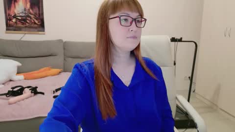 Lisa online show from October 19, 2025, 8:37 am