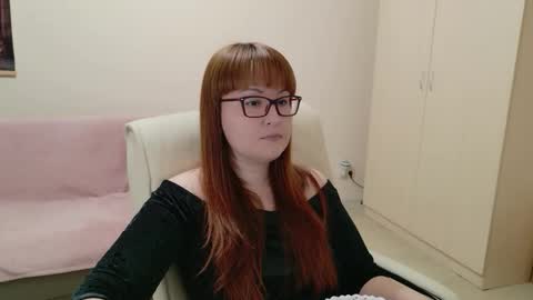 Lisa online show from December 4, 2025, 11:46 pm