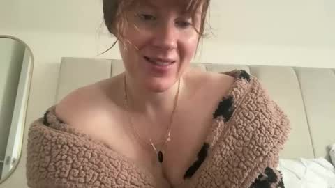 Rosie online show from October 15, 2025, 9:20 am