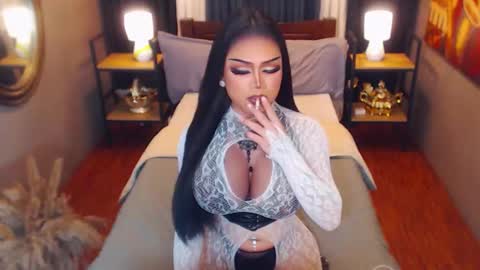 AsianRedivy online show from December 4, 2025, 11:19 am