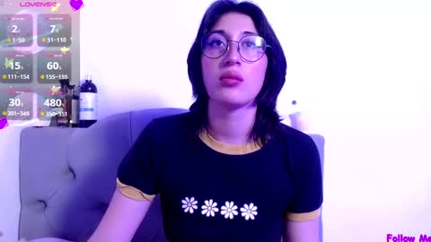 IG   OF red moonn online show from March 8, 2025, 3:13 pm