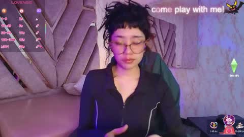 red_pandaa online show from May 21, 2026, 3:35 am