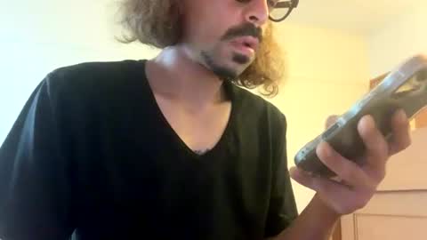 Snapshot of red_room420 chatting on July 5, 2026, 8:21 am red_room420 online show from July 5, 2026, 8:21 am