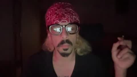 Snapshot of red_room420 chatting on August 2, 2026, 11:08 am red_room420 online show from August 2, 2026, 11:08 am