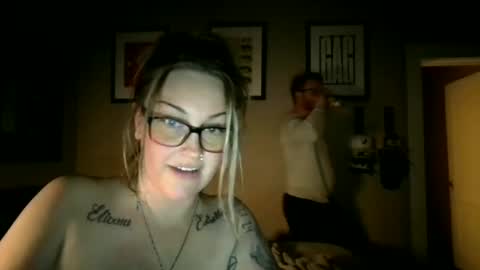 Snapshot of redbullginger chatting on May 7, 2026, 5:02 am ThickGingerCock online show from May 7, 2026, 5:02 am