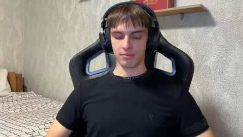 redbullshine online show from September 26, 2025, 9:08 pm