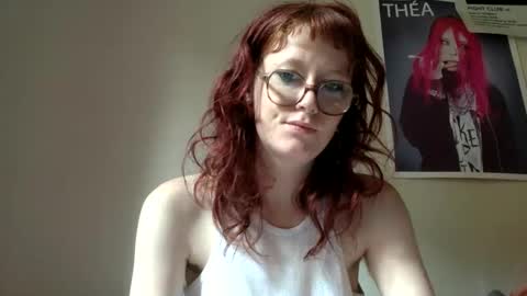 Snapshot of redcassie666 chatting on May 6, 2026, 10:31 am redcassie666 online show from May 6, 2026, 10:31 am