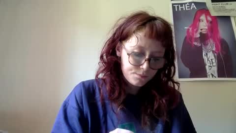 Snapshot of redcassie666 chatting on May 9, 2026, 12:32 pm redcassie666 online show from May 9, 2026, 12:32 pm