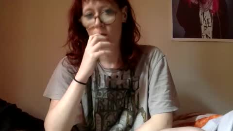 Snapshot of redcassie666 chatting on June 3, 2026, 12:52 pm redcassie666 online show from June 3, 2026, 12:52 pm