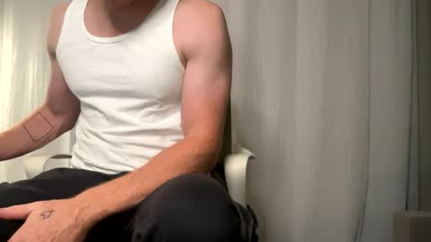 Snapshot of redcockplay chatting on September 21, 2025, 5:53 am redcockplay online show from September 21, 2025, 5:53 am