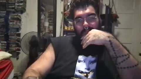 Snapshot of reddkuma chatting on July 1, 2026, 4:25 am Redd online show from July 1, 2026, 4:25 am