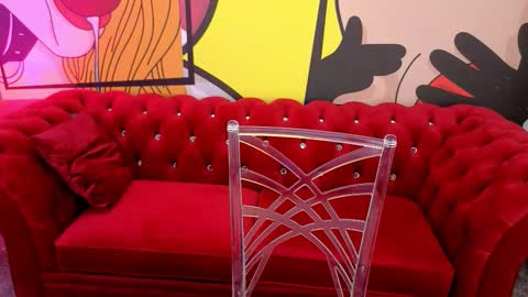 Lily online show from December 1, 2025, 5:56 am