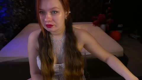 Lily online show from April 20, 2026, 6:05 am