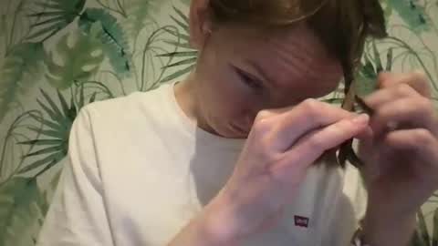 Redfox online show from November 14, 2025, 9:30 am