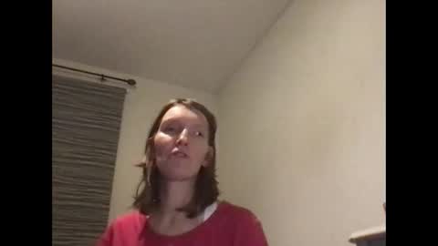 Snapshot of redfoxofficial chatting on February 27, 2026, 8:42 pm Redfox online show from February 27, 2026, 8:42 pm