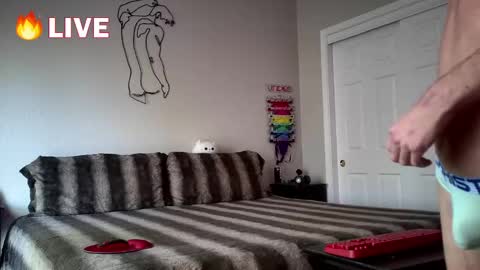 Red online show from October 1, 2025, 7:09 pm